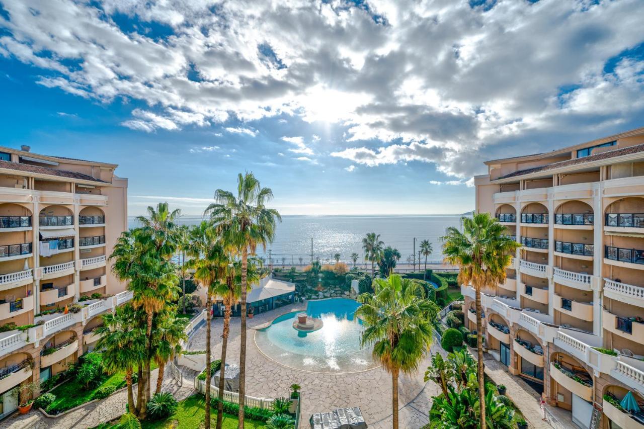 Residence La Palme D'Azur - Кан Екстериор снимка