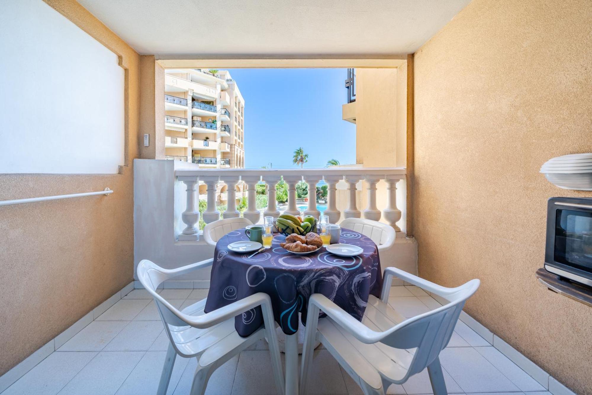 Residence La Palme D'Azur - Кан Екстериор снимка